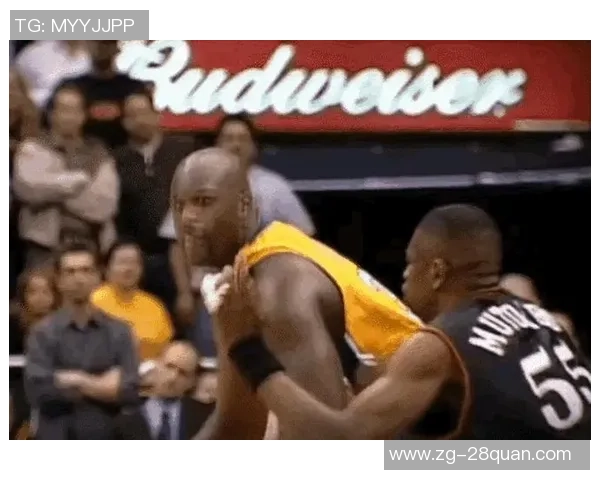 奥尼尔与穆托姆博身高对比分析及其在篮球场上的影响 奥尼尔与穆托姆博身高对比分析及其在篮球场上的影响